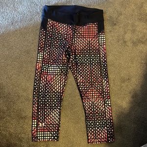 Under Armour Heat Gear Capri printed leggings medium